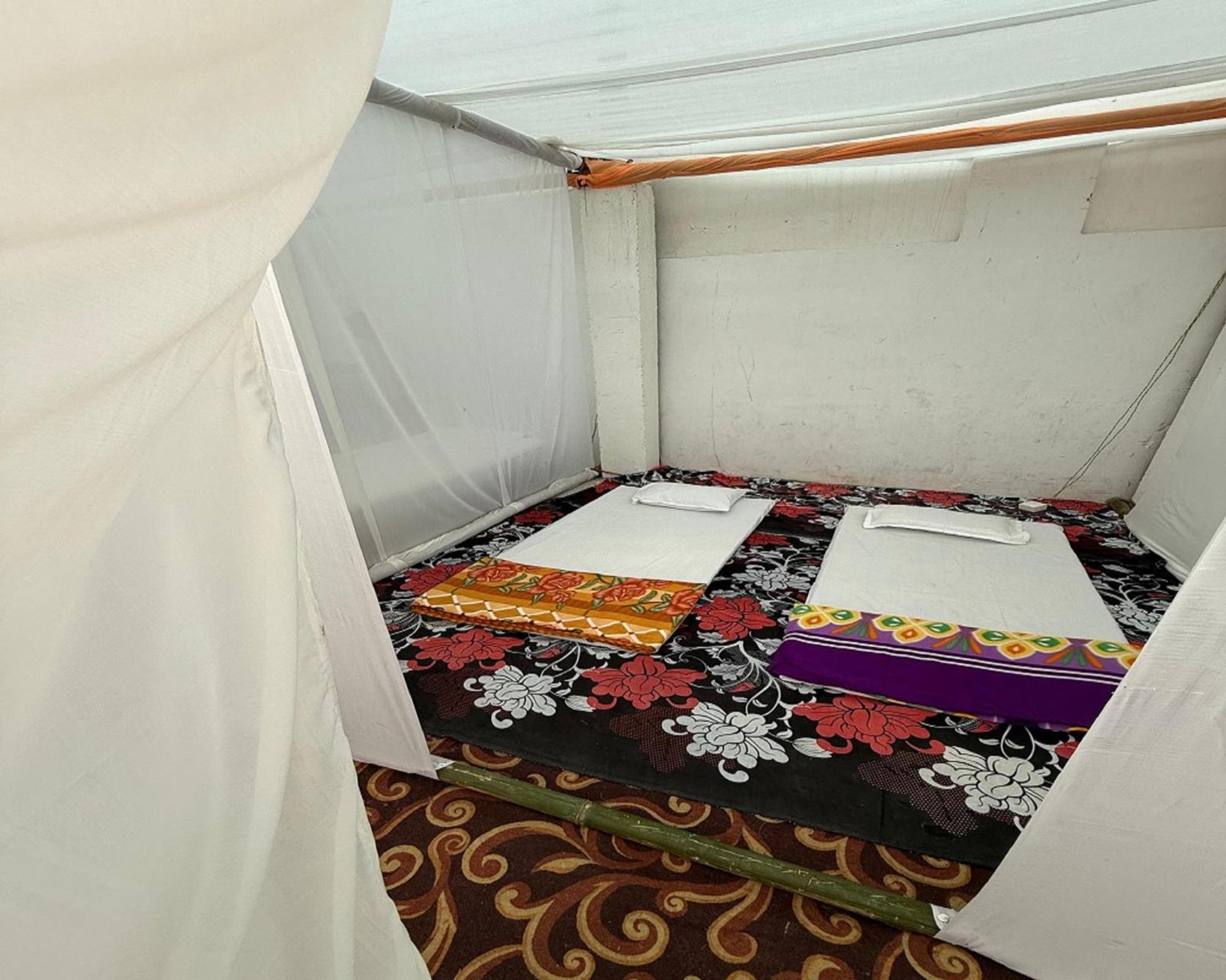 Arail Tent City Kumbh Cottage Mahakumbh -Near Arail Ghat And Naini Station Prayagraj Exterior foto